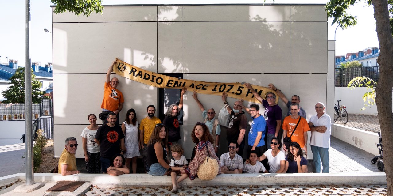 Nuevo local de Radio Enlace