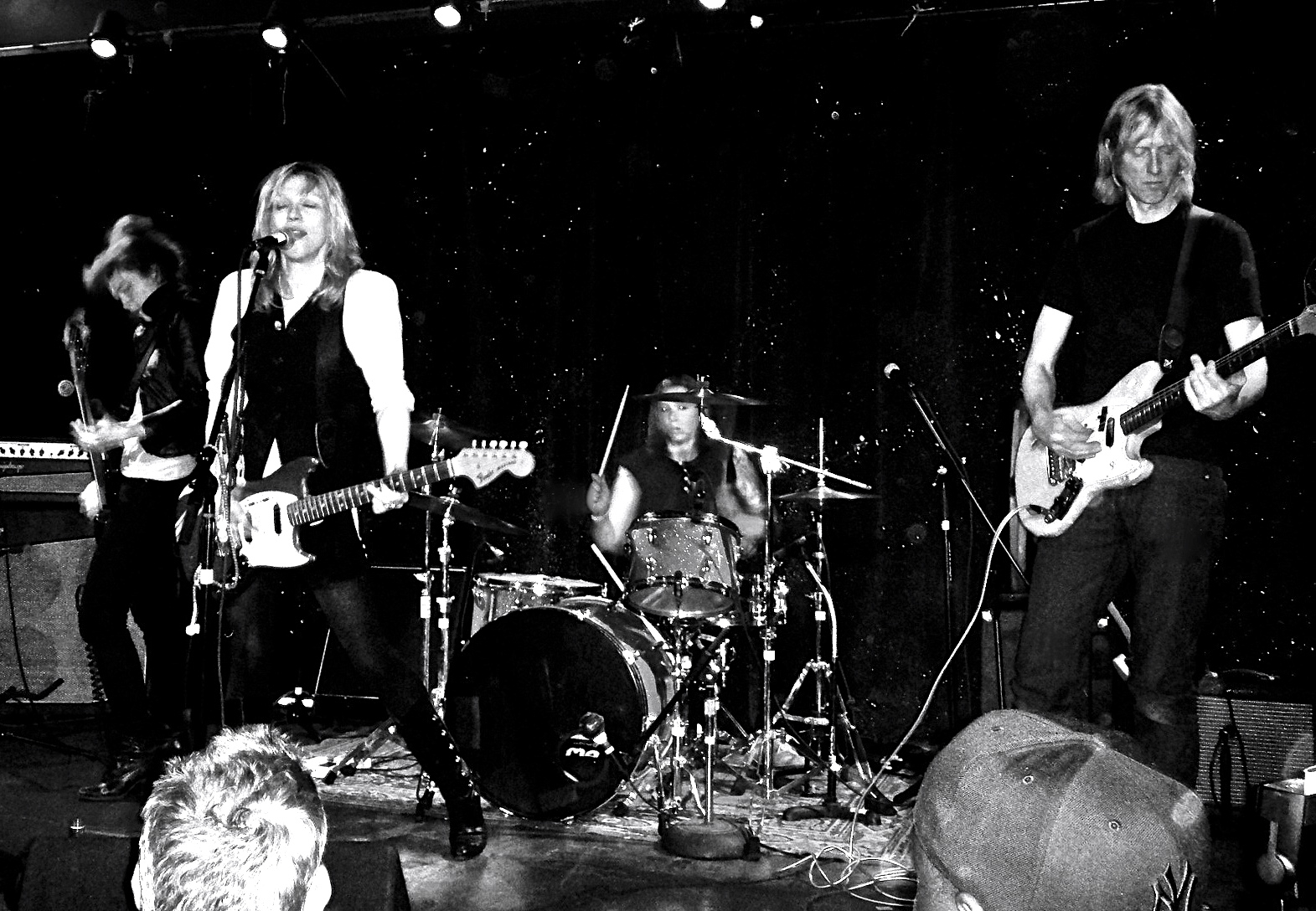 Hole Live at Public Assembly NYC April 2013