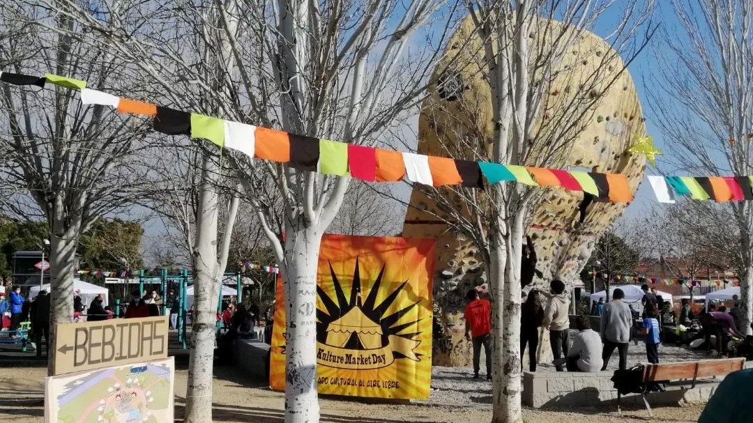 Market Day Navideño