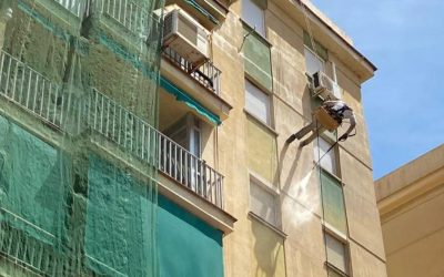 Reunión informativa sobre rehabilitación y reforma de edificios