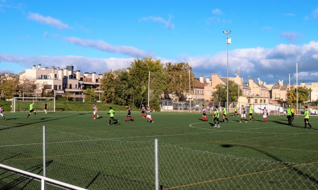 Los clubes de fútbol firman convenios de colaboración con el Distrito