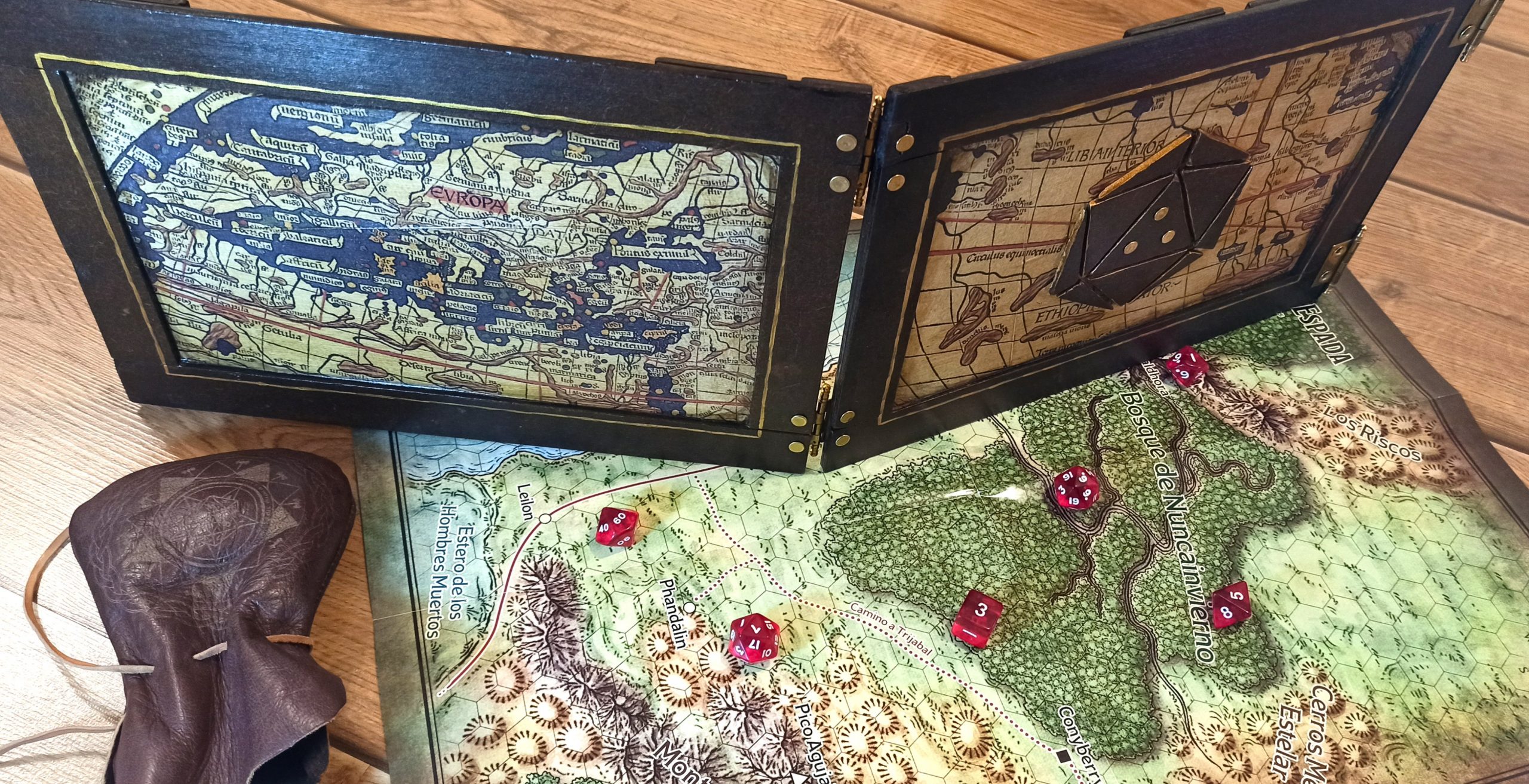 FmiUYcZXwAAmvcl scaled