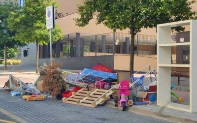 Un punto limpio móvil no es un vertedero