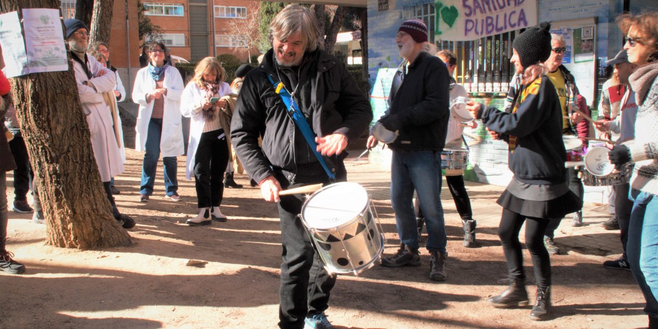 Encierro en Manoteras por la Atención Primaria
