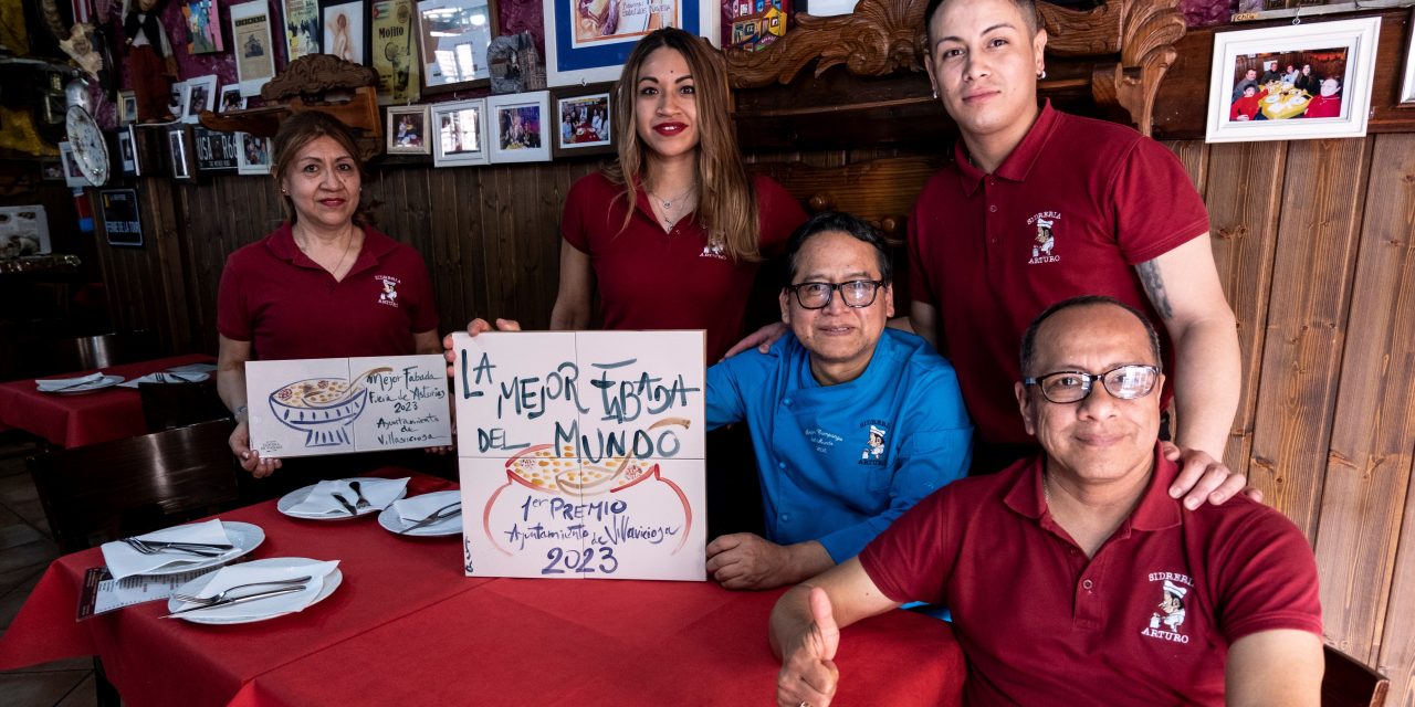 En el Mesón Sidrería Arturo se come la mejor fabada del mundo