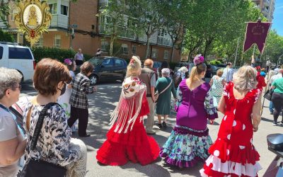 Procesión del Simpecado de la Hermandad de Nuestra Señora del Rocío