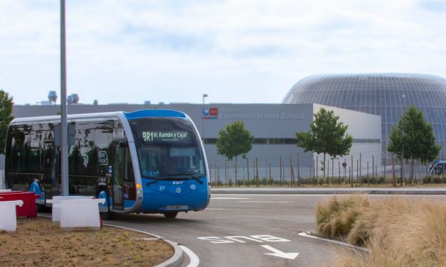 El Bus Rapid arranca con protestas en Sanchinarro