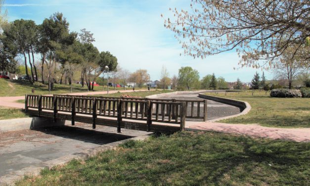 El parque de la ría de Sanchinarro espera una solución que no llega