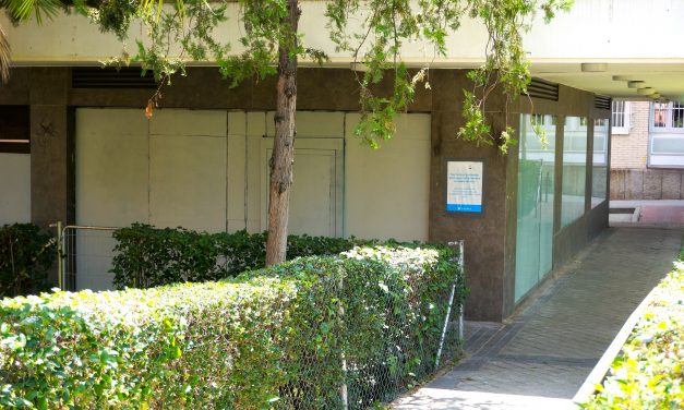 Manoteras se queda sin sus dos oficinas bancarias