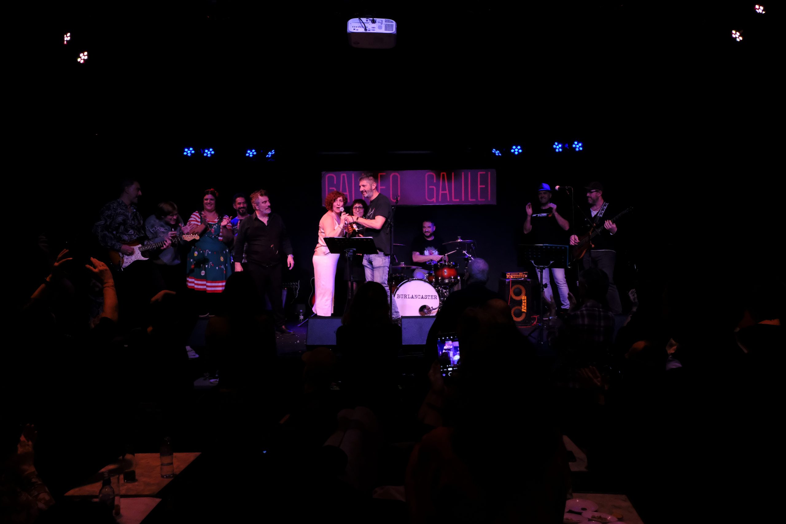 Fiesta en la Galileo Galilei