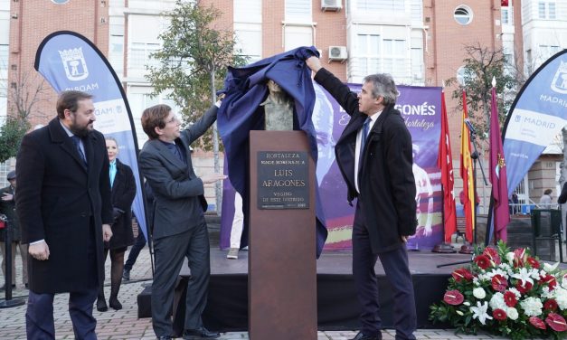 La figura de Luis Aragonés vuelve a Hortaleza