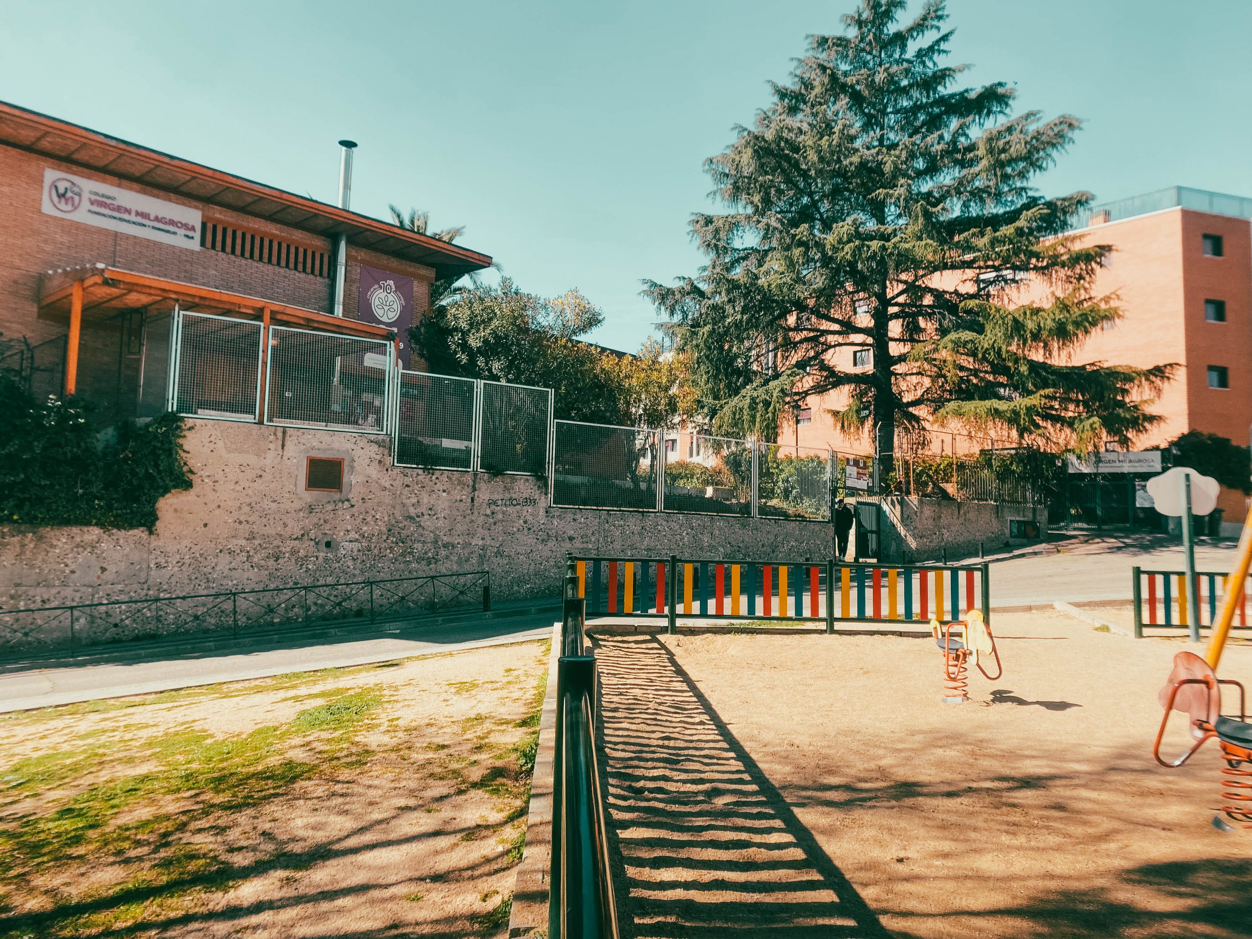 Colegio Virgen Milagrosa scaled