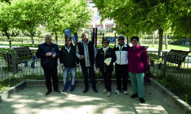 La petanca se extiende en Hortaleza