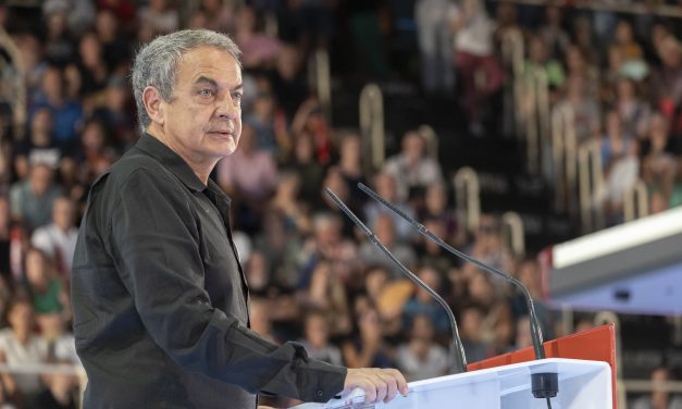 Zapatero, en Hortaleza para conmemorar la Ley contra la Violencia de Género
