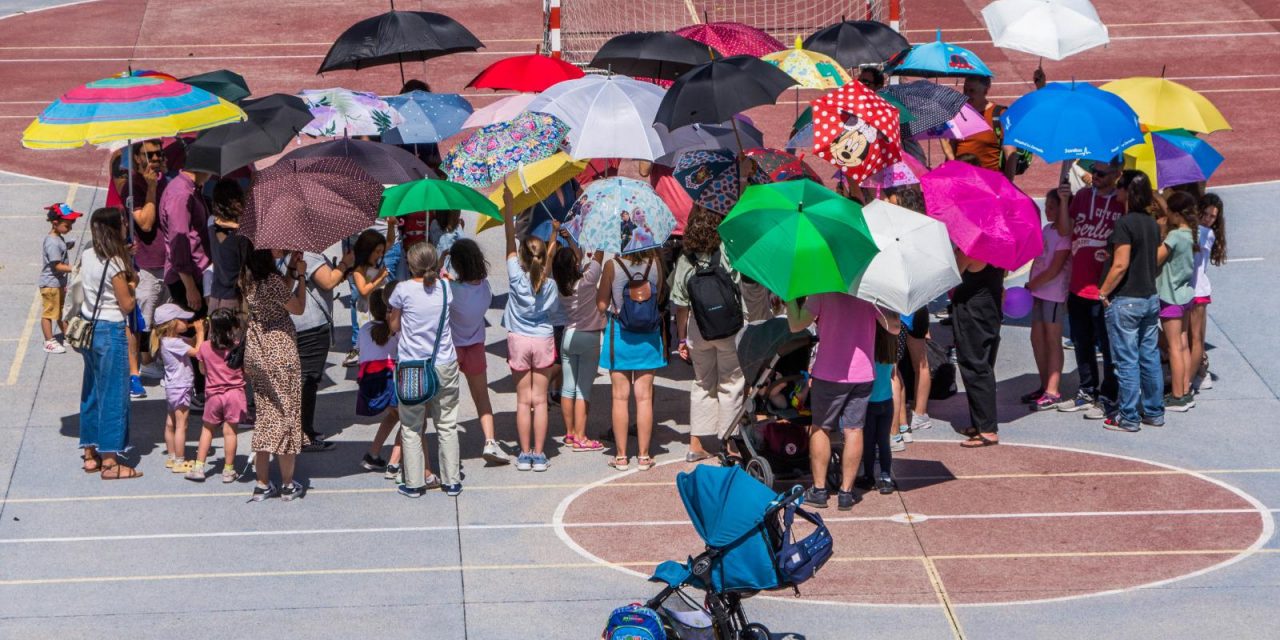 Los colegios son parrillas al sol