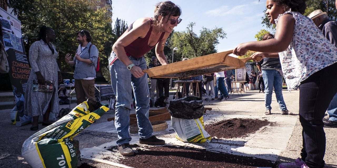 El compostaje de Hortaleza se queda sin gestión