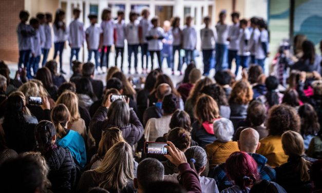 El Gordo cae de rebote en el colegio Garcilaso de la Vega de Hortaleza