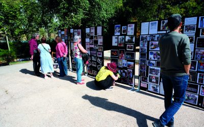 Continúa la exposición sobre los 50 años de la Cabalgata de Hortaleza