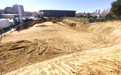Concentración en defensa del polideportivo de Hortaleza
