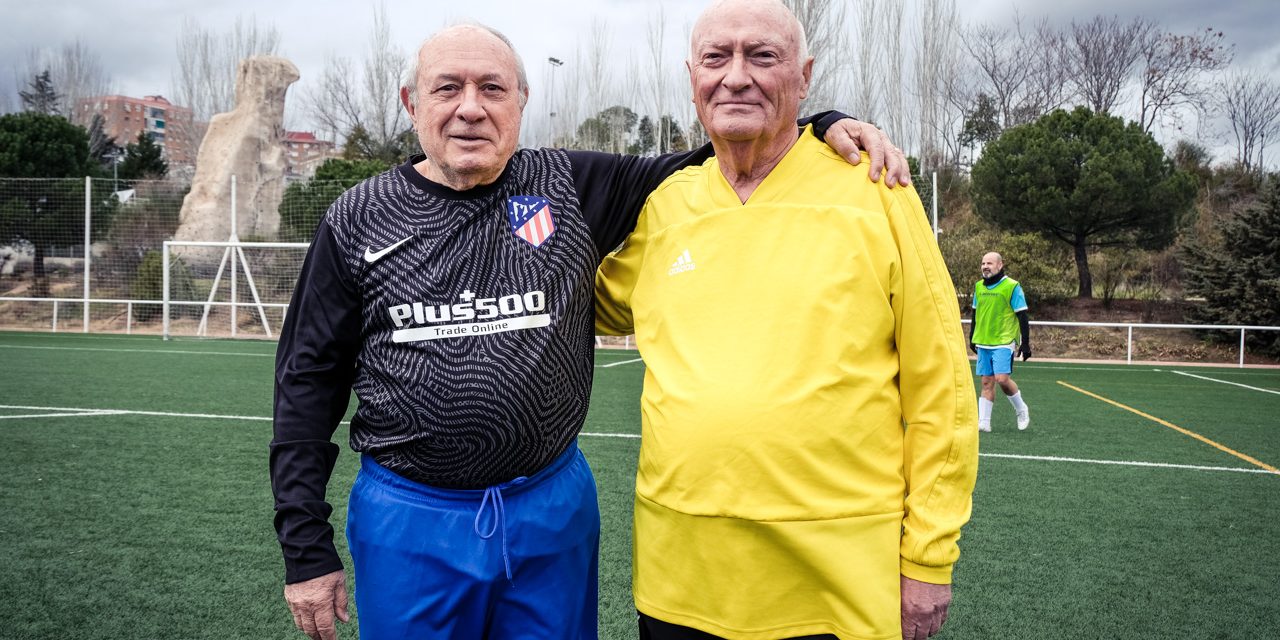Más de medio siglo jugando al fútbol
