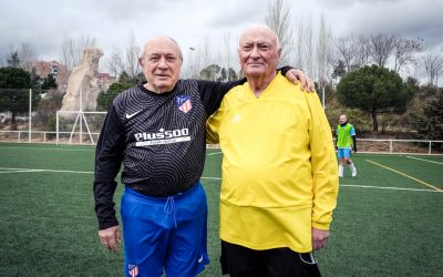 Más de medio siglo jugando al fútbol