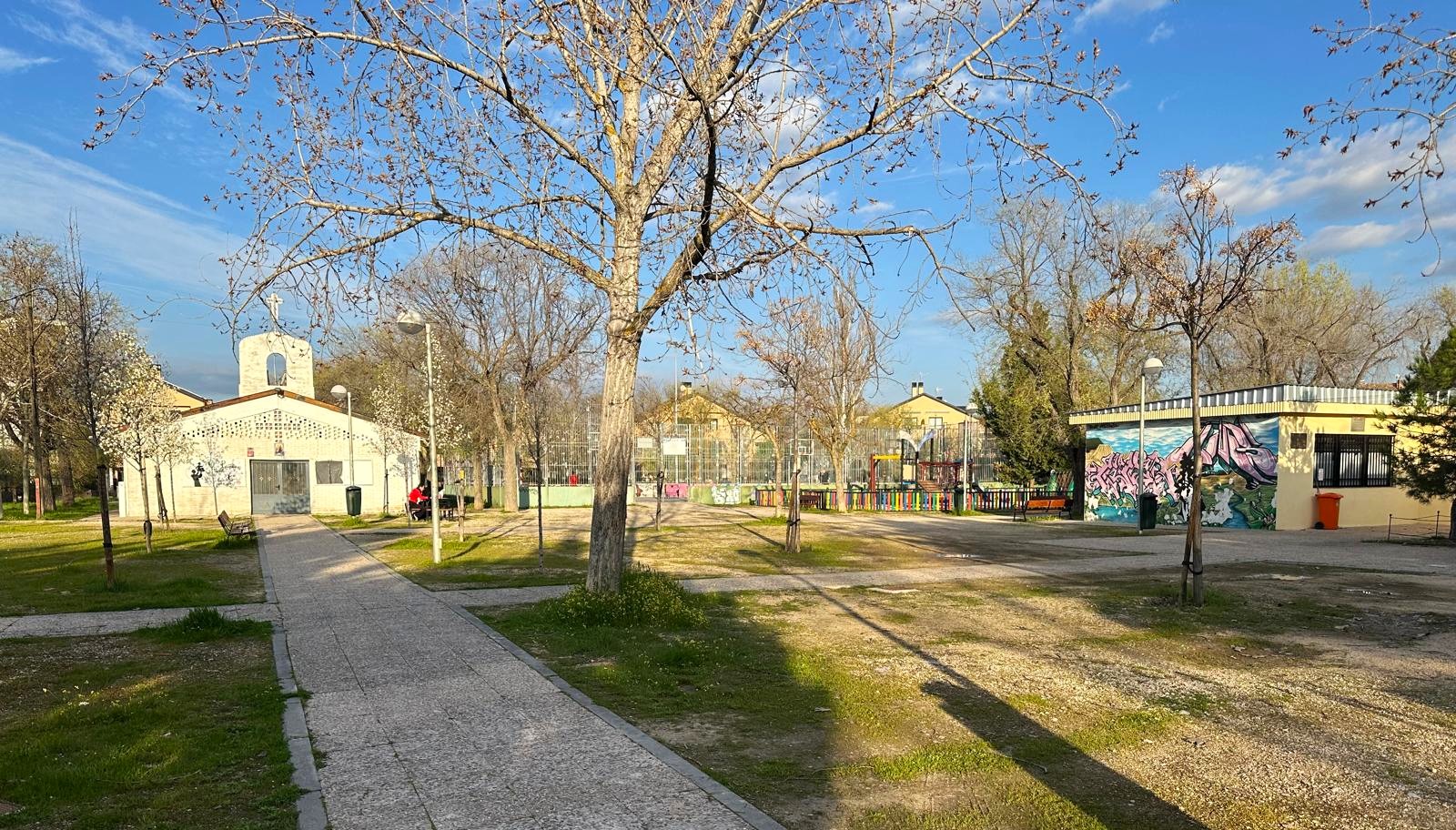 La asociación vecinal Las Cárcavas-San Antonio solicita reubicar la parada prevista de la línea 11