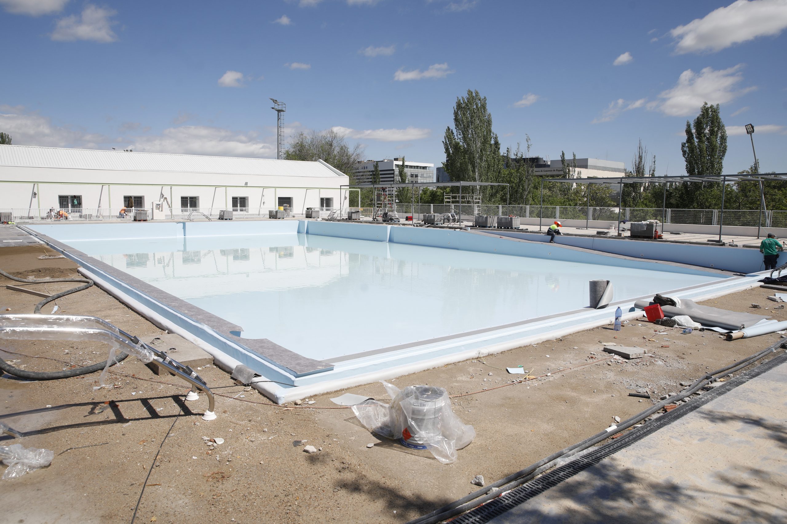 Piscina Luis Aragones 1 scaled