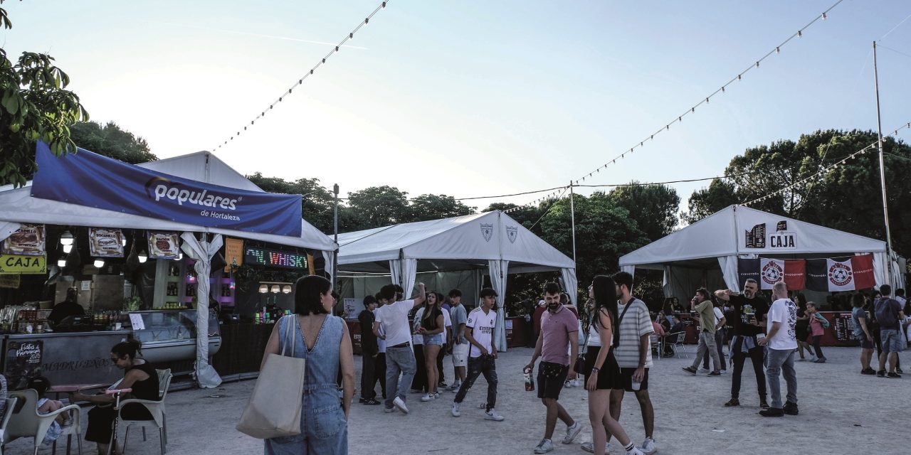 La Junta incumplió su propia normativa en la adjudicación de las casetas de las Fiestas de Hortaleza