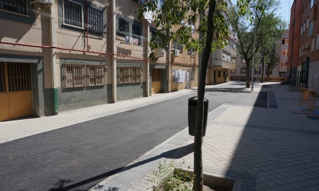 Obras en la calle Gomeznarro