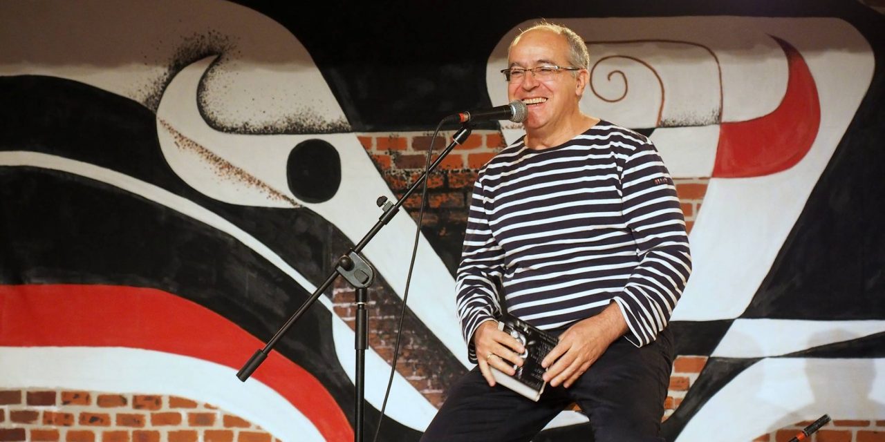 “La relación con los artistas plásticos me cambió bastante la vida”