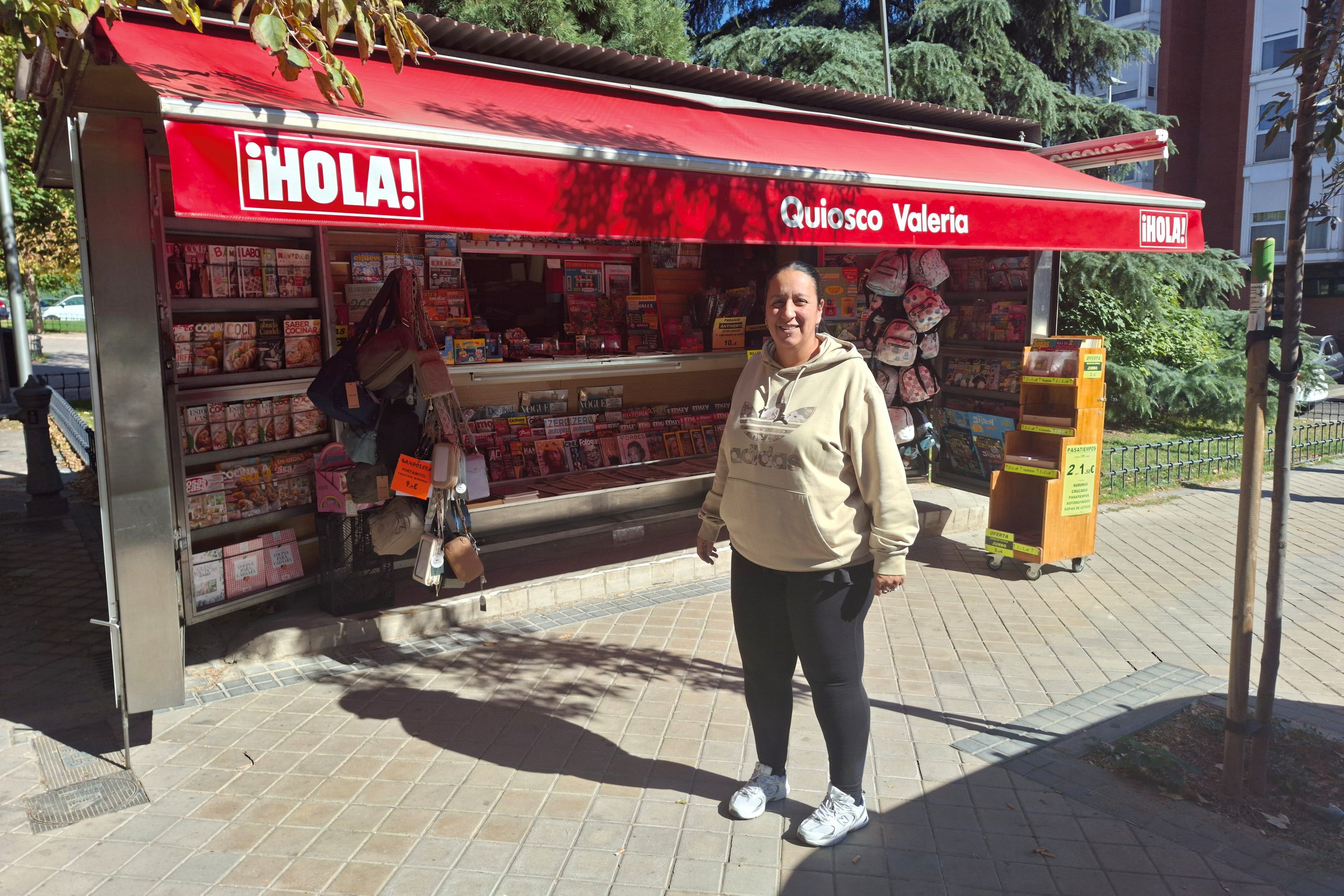 Apenas una docena de quioscos de prensa resisten en todo el distrito de Hortaleza 5 Quioscos de prensa Hortaleza