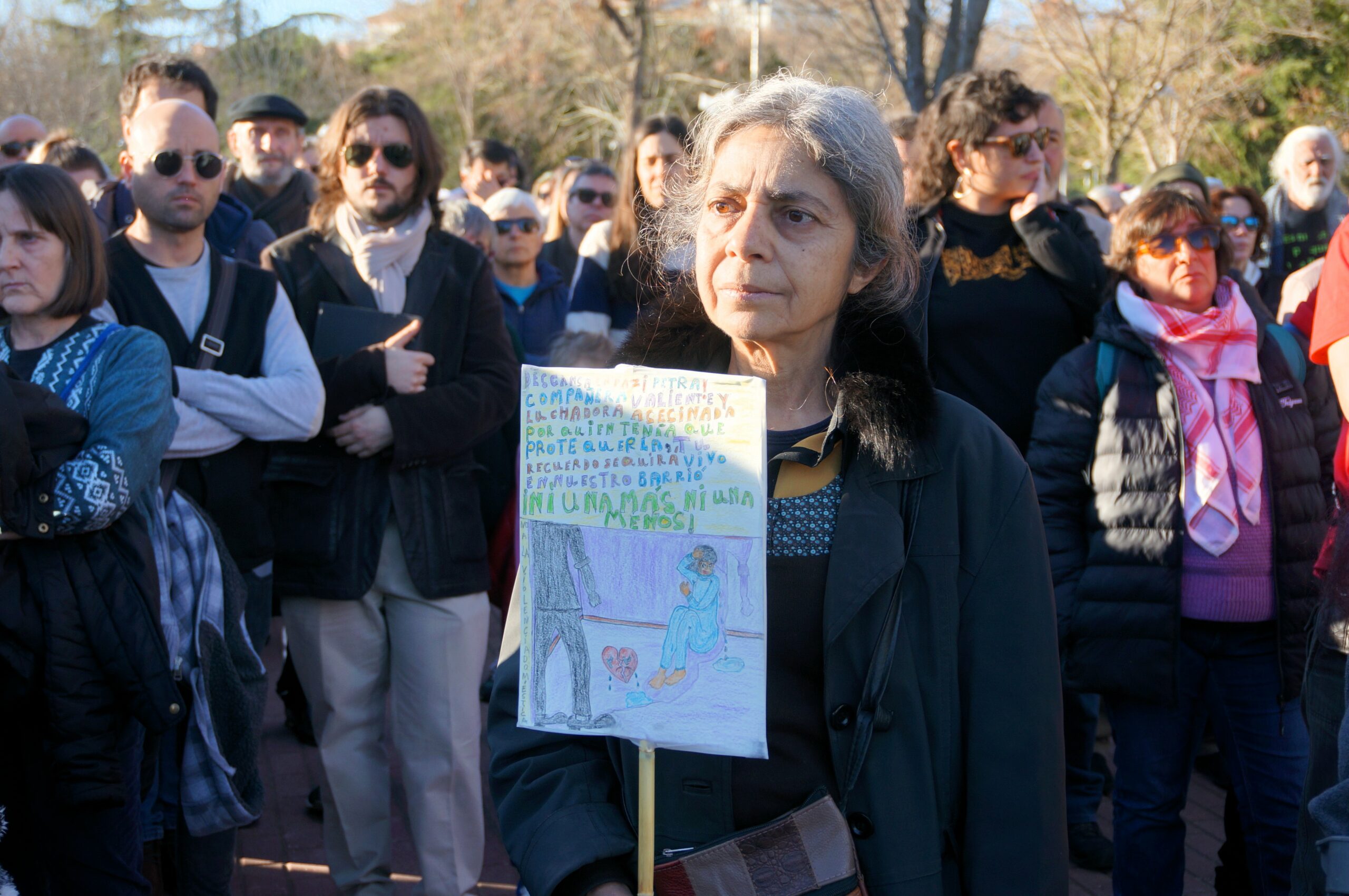 Hortaleza recuerda a Petro, vecina asesinada por su expareja 1 DSC09769A scaled