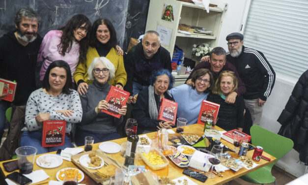 El club de lectura Días de Vino  y Cómics cumple dos años